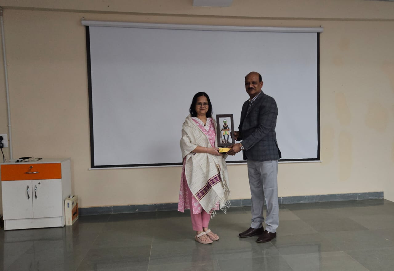 Felicited by the Dean at Rawatpura Sarkar Institute of Medical Sciences for a talk on cancer awareness on World Cancer Day