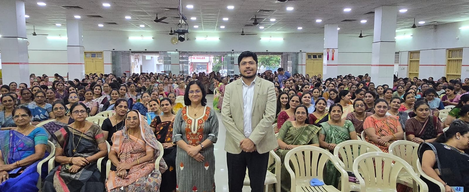 Addressed a gathering of 600 women from the Patidar Samaj in Raipur to raise awareness about breast and uterine cancer, the most common cancers among women